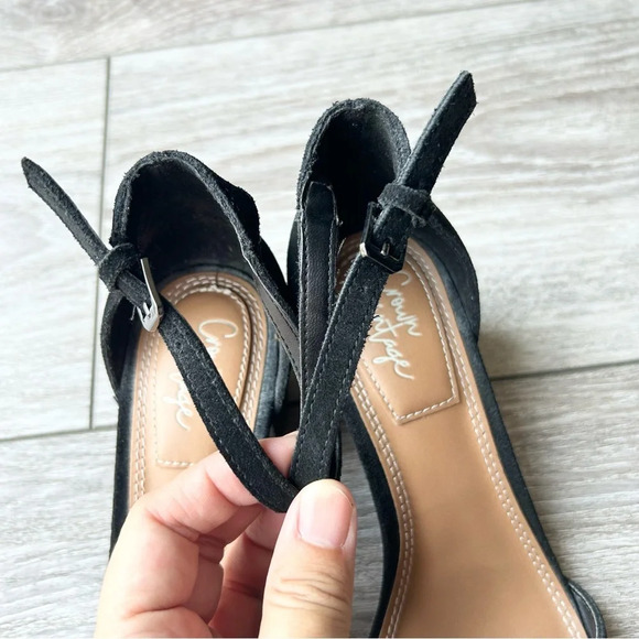 CROWN VINTAGE Valentinaa D'Orsay Black Leather Strappy Pumps - Picture 13 of 15